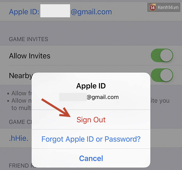 
Nhấp vào tên Apple ID, và chọn Sign Out thế là xong bạn nhé.
