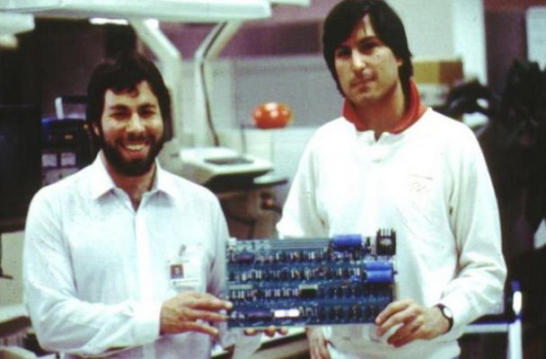  Parental Woz và Steve Jobs là hai người đồng sáng lập Apple được nhiều người biết đến. 