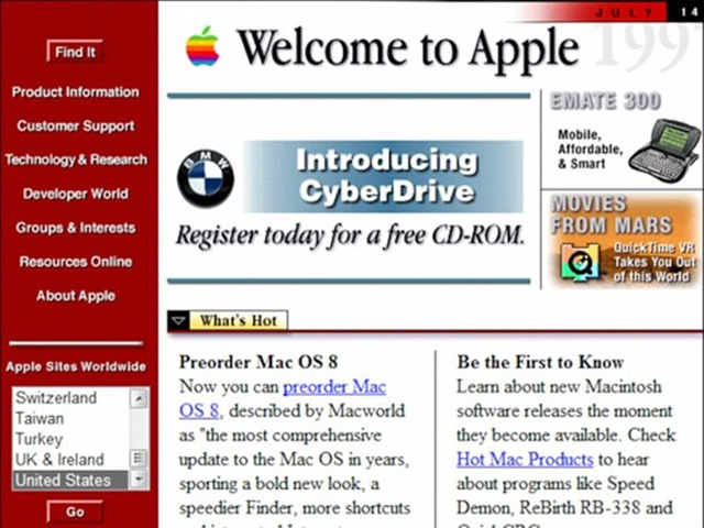 Thậm chí Apple, hãng công nghệ hàng đầu thế giới, cũng sở hữu website đầu tiên khá quê mùa. Thiết kế đơn giản và bài trí rối mắt là những gì được dành để mô tả website ra mắt ngày 11/12/1998.