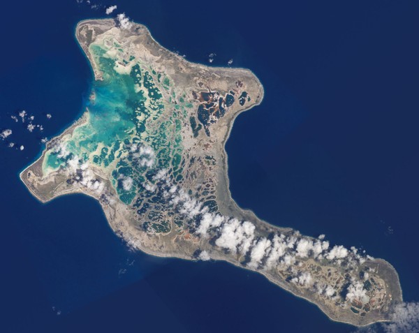  Đảo Kiribati. 