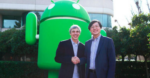  CEO Google bắt tay CEO Levono 