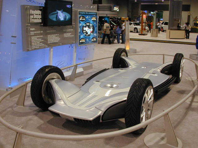 GM tiên phong công nghệ xe điện từ thập niên 2000, nhưng cuối cùng lại phải lấy cảm hứng từ Model S để tạo ra mẫu xe điện của riêng mình.