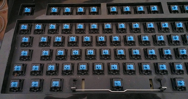  Các Switch được sử dụng trên bàn phím cơ. 
