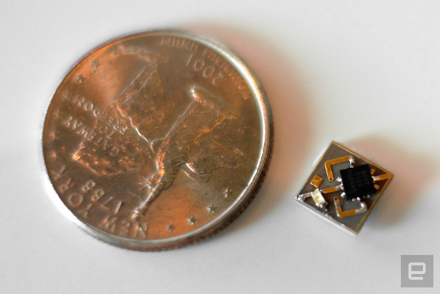  Để WattUp có thể hoạt động, một con chip siêu nhỏ sẽ được gắn vào thiết bị cần sạc 