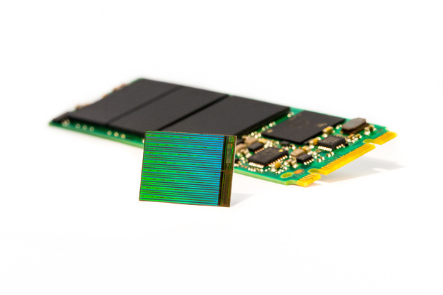  Chip nhớ 3D-NAND của Micron sản xuất. 