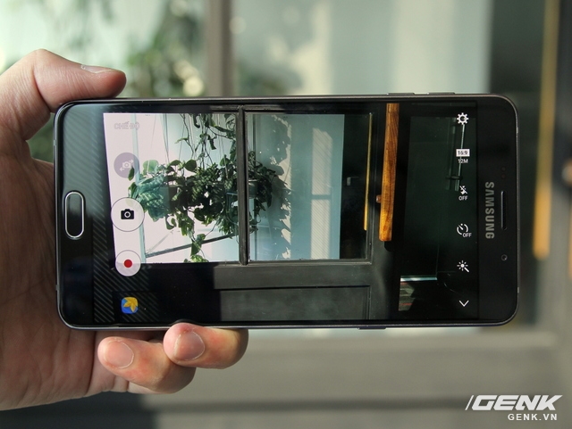  Camera của Galaxy A9 Pro cho chất lượng chụp hình tương đương Galaxy S6 trong năm ngoái. 