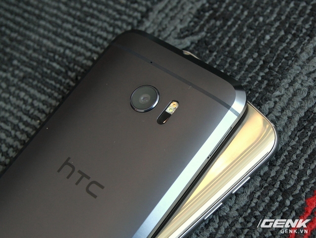  Phần viền vát kim cương của HTC 10 giúp máy trông rất nam tính và khỏe khoắn 