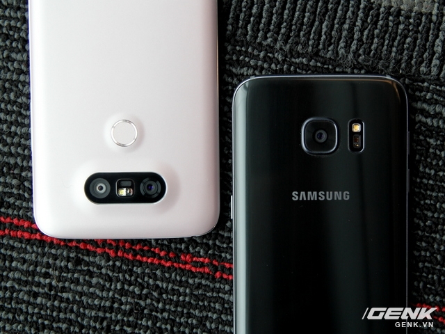
Galaxy S7 sở hữu duy nhất một camera sau, còn LG G5 là cụm camera kép, giúp chụp hình góc rộng hơn.
