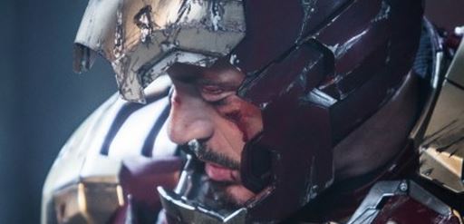  Tưởng tượng, nếu Tony Stark không sống trong một thế giới bị đe dọa bởi người ngoài hành tinh và các thế lực thần thánh, anh sẽ là người như thế nào? 