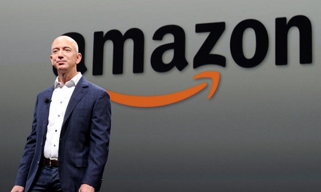  CEO Amazon, Jeff Bezos. 