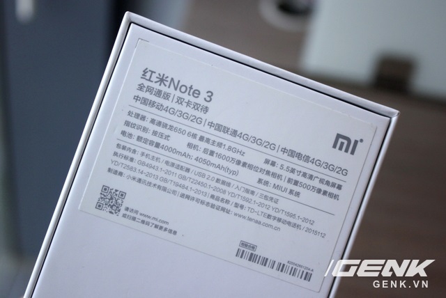  Hộp máy có in rõ, vi xử lý Snapdragon 650 dành cho Redmi Note 3 dùng chip Qualcomm. 