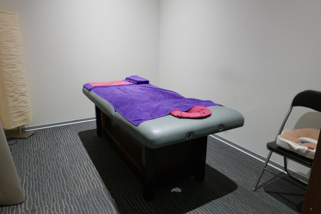 
Máy massage phục vụ nhân viên ngay trong khuôn viên văn phòng
