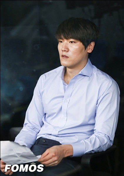 
Ông Park Jeong-Suk – HLV trưởng đội CJ Entus
