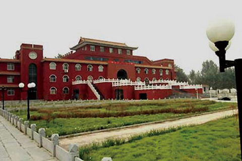  Bạn có thể không tin nhưng đây chính là một trụ sở chính quyền địa phương tại Hà Nam, Trung Quốc 