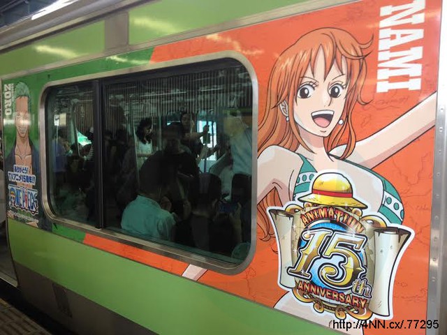 Lạ mắt với đoàn tàu chuyên dành cho fan One Piece