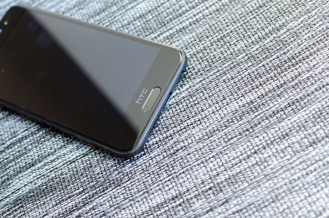  Bộ phận cảm biến vân tay của HTC One A9 