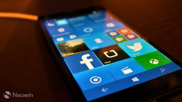  Windows 10 Mobile đang đứng trước những thách thức và cơ hội ở thời điểm hiện tại. 