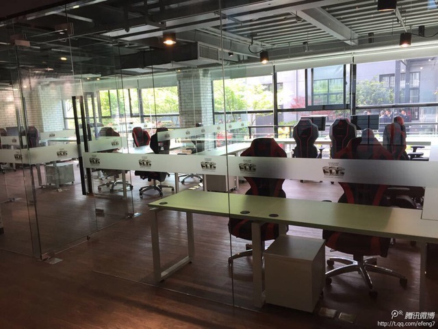 Phòng luyện tập được cách âm tuyệt đối.