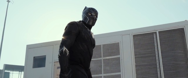 
Hình ảnh hiếm hoi của Black Panther, anh chàng siêu anh hùng dự kiến sẽ là người hòa giải cho hai nhóm siêu anh hùng.
