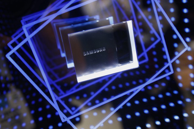  Samsung là 1 trong những hãng rất mạnh tay trong việc đầu tư công nghệ vào SSD. 