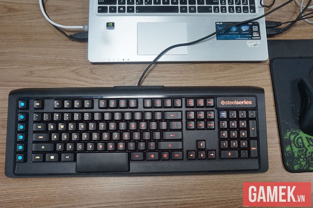 Cận cảnh bàn phím cơ SteelSeries Apex M800 đầu tiên tại Việt Nam