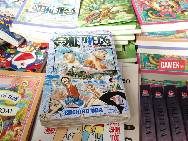 
Bạn đoán quyển One Piece này được giảm giá bao nhiêu? Tất nhiên là cũng chỉ 15% thôi bởi One Piece vẫn luôn là đầu truyện hot hàng đầu mà.
