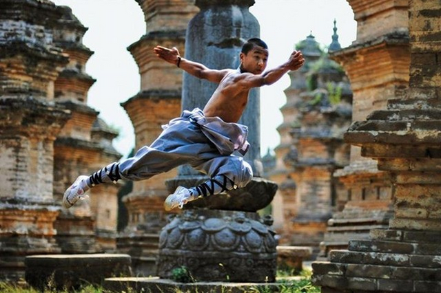 
Đạt Ma Tổ Sư chính là người sáng tạo nên Dịch Cân Kinh - Một trong những bộ tuyệt pháp nổi tiếng của môn phái Thiếu Lâm Tự, được lưu truyền nhiều đời nay.
