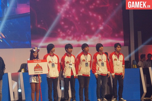 Đại diện của Thái Lan team Bangkok Titans.
