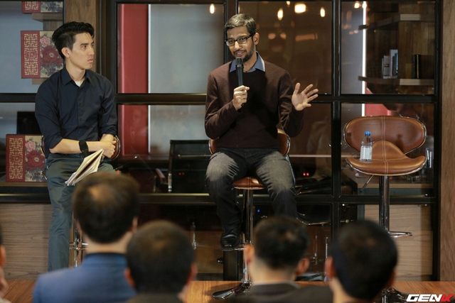 
CEO Google đang chia sẻ với cộng đồng startup Việt Nam.

