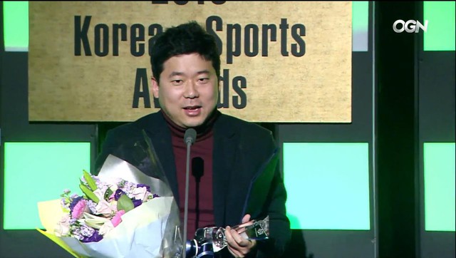 
Korean e-Sports Award chính thức bắt đầu.
