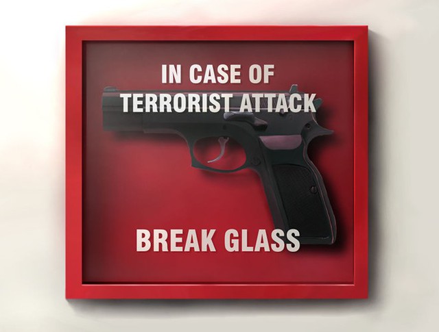  Khi khủng bố xuất hiện... hãy đập bể kính. 