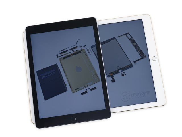  So sánh với iPad 9,7 inch. 