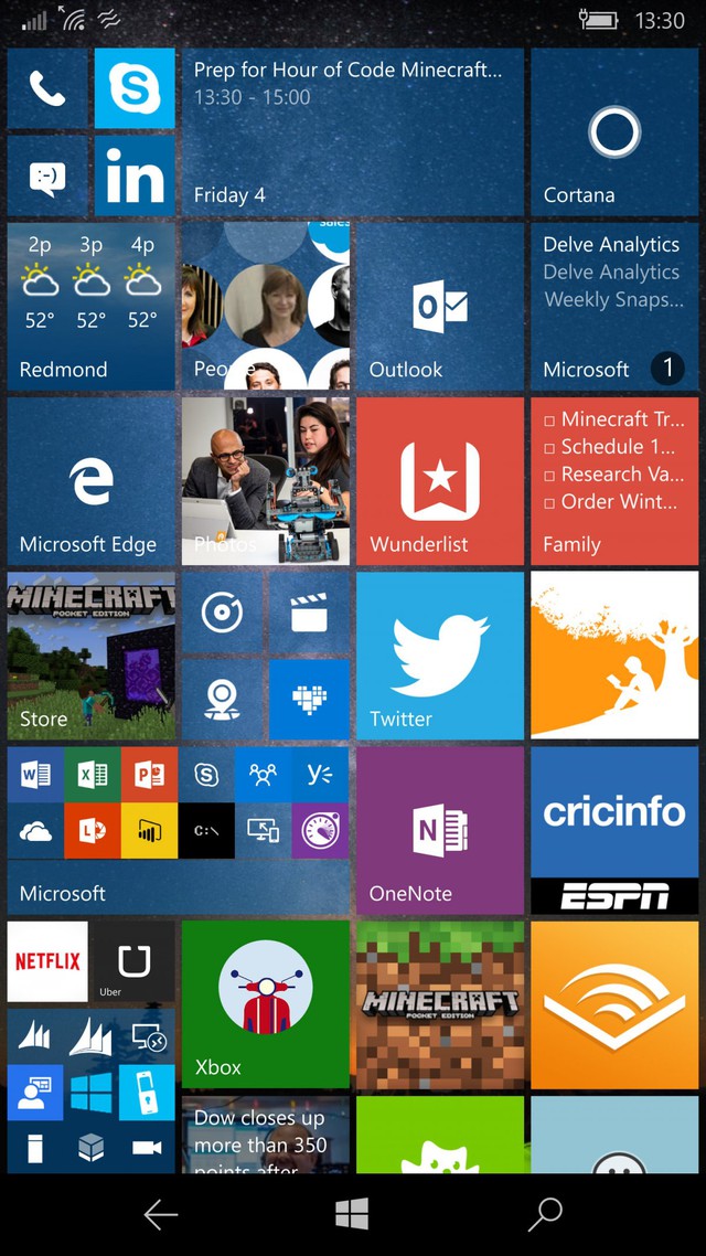 Điện thoại Windows của CEO Microsoft.