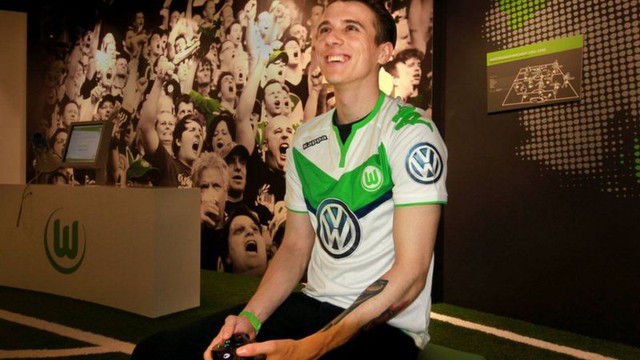 
David Bytheway - Game thủ FIFA được VfL Wolfsburg thuê
