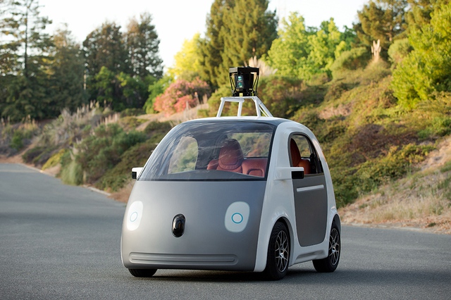  Chiếc xe tự lái của Google sẽ không phải đối thủ cạnh tranh của Tesla. 