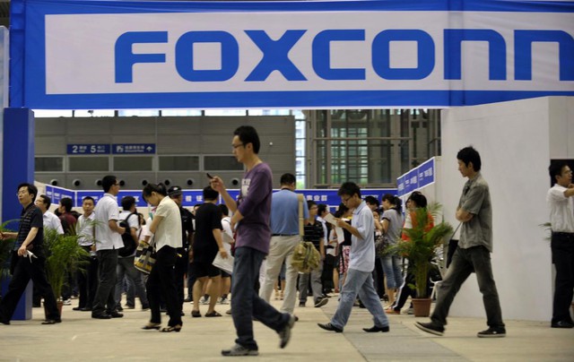  Với việc mua lại Sharp, Foxconn có thể thoát khỏi kiếp làm thuê và có một thương hiệu sản phẩm của riêng mình. 