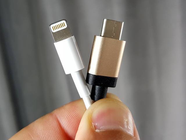  Apple có cáp Lightning, giờ tới lượt smartphone Android có USB Type-C 