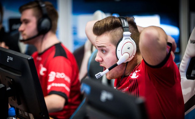 
NiKo, game thủ đang thi đấu cho team MouseSports
