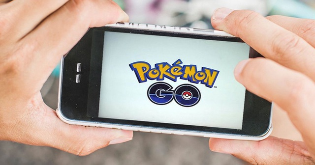  Pokémon Go đang tạo ra một cơn sốt trong cộng đồng người dùng di động. 