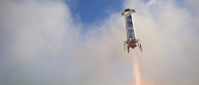  Tên lửa New Shepard của Jeff Bezos và cơ quan vũ trụ Blue Origin. 