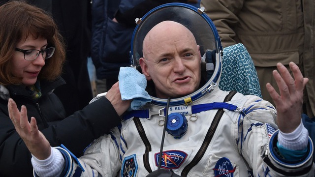  Scott Kelly. 