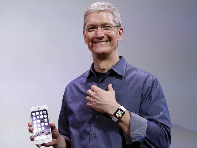  CEO Tim Cook luôn rất lạc quan về doanh số bán iPhone. 