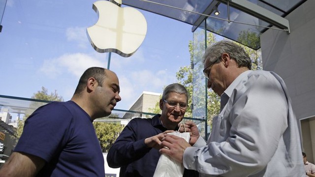 Duy trì đà tăng trưởng là áp lực đối với đội ngũ nhân sự cấp cao của Apple. Ảnh: Mashable.