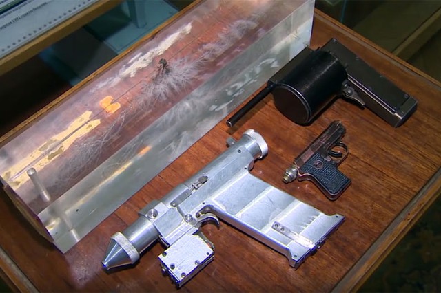 Hình ảnh về súng laser Liên Xô
