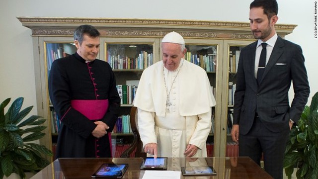  Giáo hoàng nổi tiếng là người cởi mở với công nghệ. 