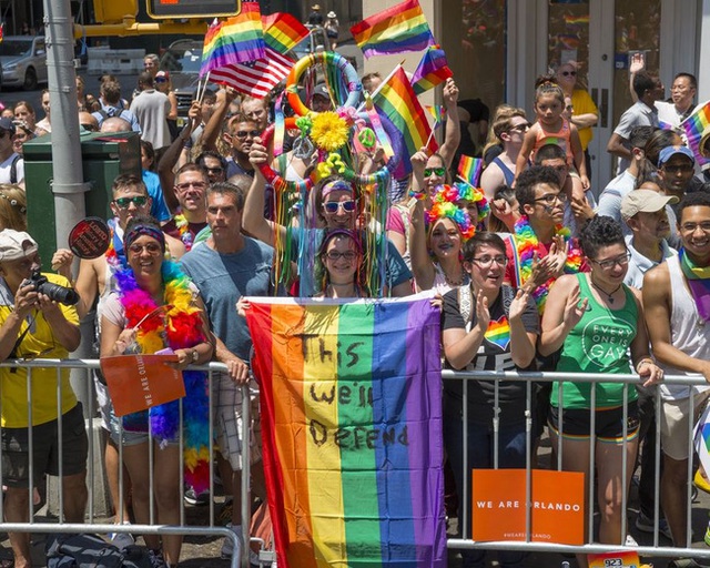  Cuộc tuần hành Pride month ở khắp nơi trên thế giới. 