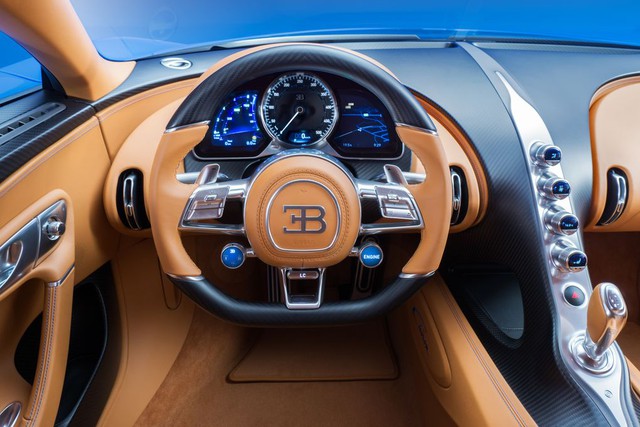  Trong đó, ở những chế độ Lift, Auto, Autobahn và Handling, ông hoàng tốc độ Bugatti Chiron chỉ có thể đạt tốc độ 380 km/h. 