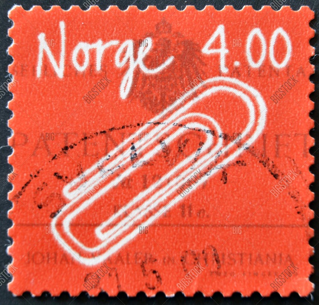  Một con tem in hình chiếc kẹp giấy ở Nauy để tưởng nhớ nhà phát minh Johan Vaaler. 