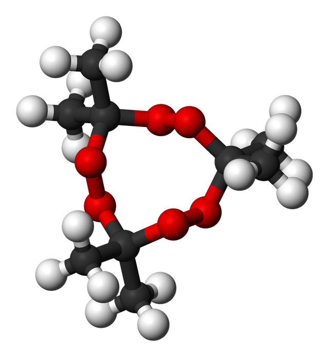  Mô hình hóa học của TATP, với Oxy (màu đỏ), Carbon (màu đen) và Hydro (màu trắng). 