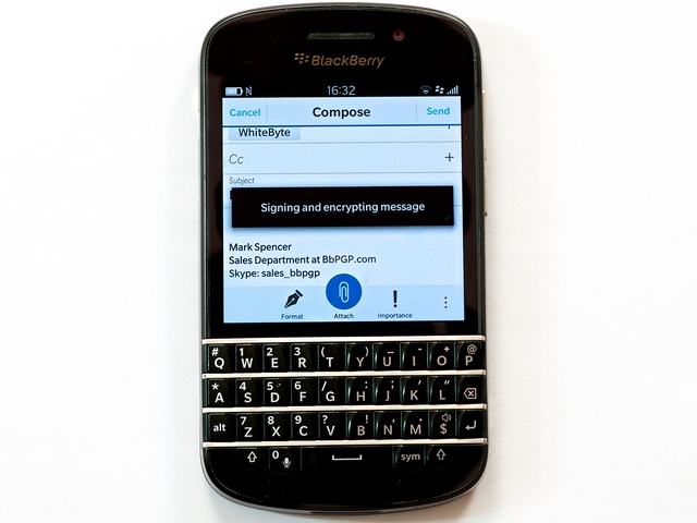  Giao thức mã hóa mã hóa PGP được BlackBerry hỗ trợ trên những smartphone chạy BB OS10 